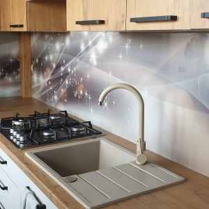 Szkło Hartowane na Wymiar 44